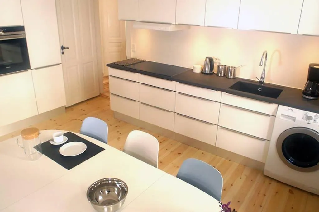 Apartment Next To New Harbor / 3 Bedroom & 2 Bath Rooms Copenhagen Denmark