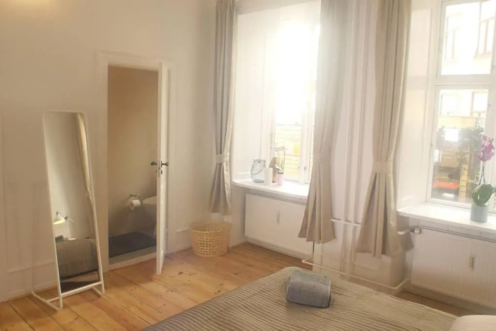 Next To New Harbor / 3 Bedroom & 2 Bath Rooms Copenhagen Denmark
